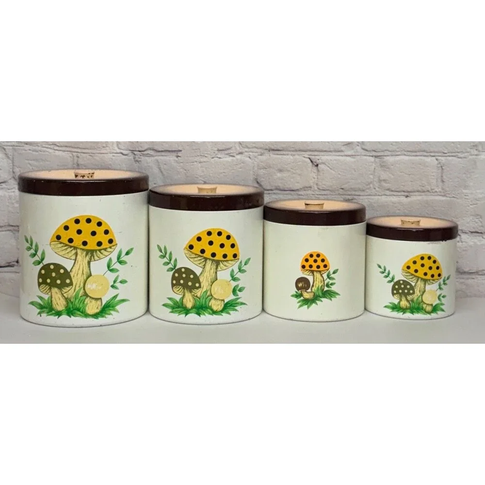 VTG Sears & Roebuck 1979 Merry Mushroom Canisters Set of 4 Nesting Lacquerware